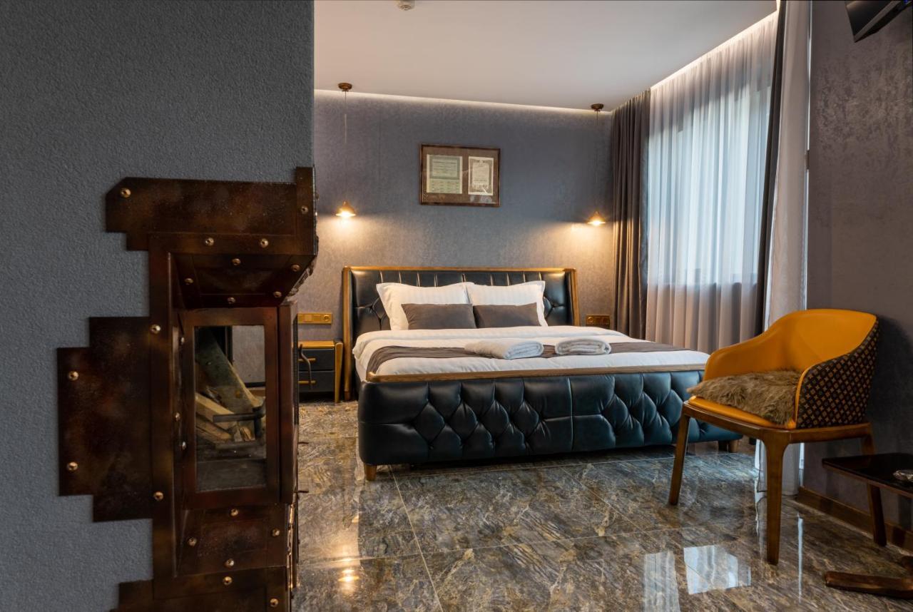Hidden Bank: Digger'S Dream Apartment Plovdiv Luaran gambar